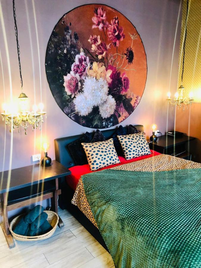 Slapen Bij Cafe De Concurrent Hotell Vlissingen Eksteriør bilde